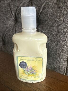 Bath & Body Works Lemongrass Sage Moisture-Rich Body Lotion
